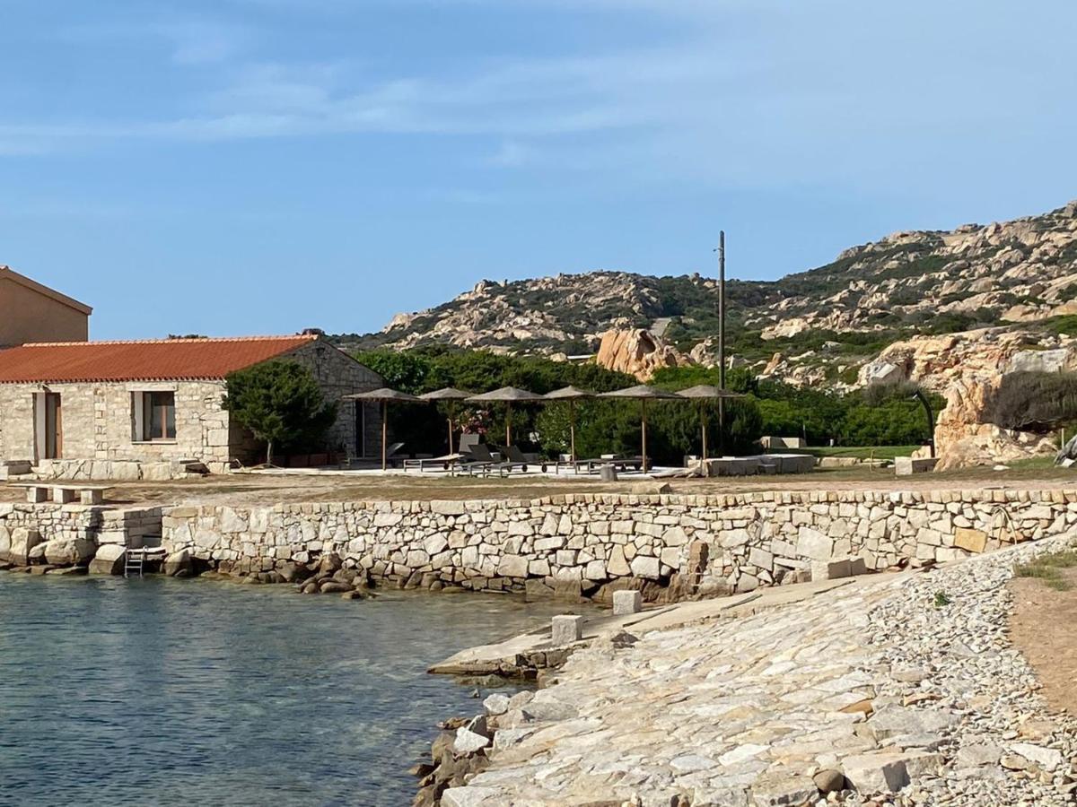 Appartamento Il Caracolo A Cala Francese La Maddalena  Extérieur photo