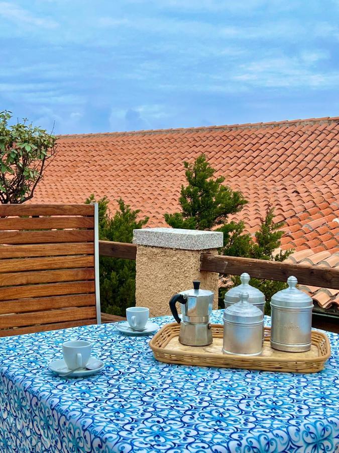 Appartamento Il Caracolo A Cala Francese La Maddalena  Extérieur photo