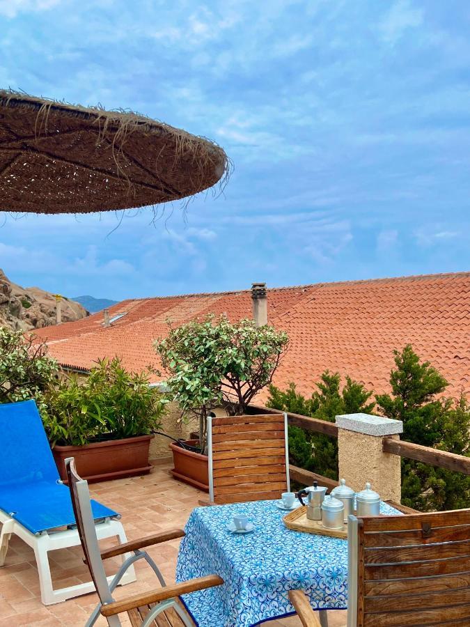 Appartamento Il Caracolo A Cala Francese La Maddalena  Extérieur photo
